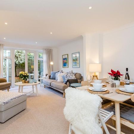 Modern Mews House With Free Parking Space, And Patio By Huluki Sussex Stays Brighton Eksteriør bilde