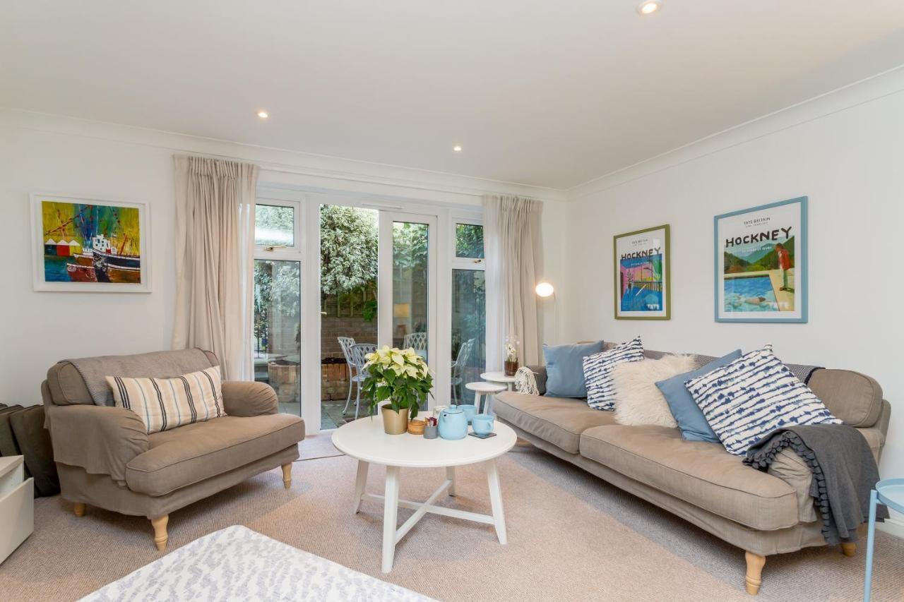 Modern Mews House With Free Parking Space, And Patio By Huluki Sussex Stays Brighton Eksteriør bilde